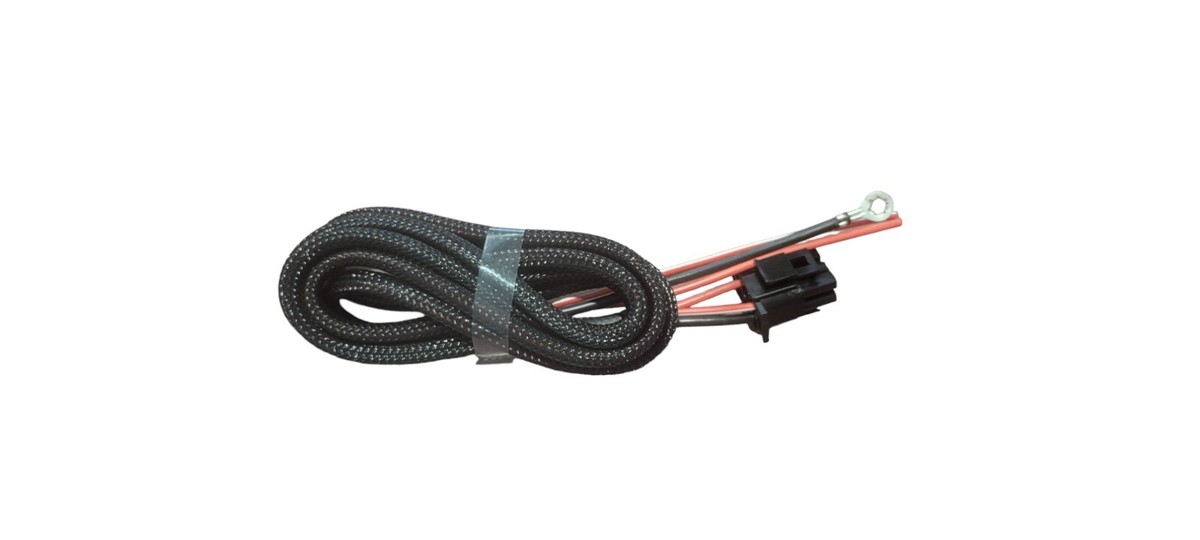 LEER Truck Cap Fuse Box Wiring Harness #139280 | Black | Universal