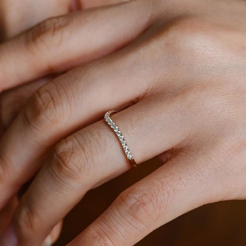 Anillo de compromiso de boda de moissanita de corte redondo de 0,15 quilates de oro amarillo sólido de 14 quilates - Imagen 10 de 12