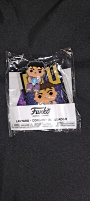RYU 8-Bit Chase Gamestop Exclusive FUNKO mini-figure & Lanyard set- Vaulted