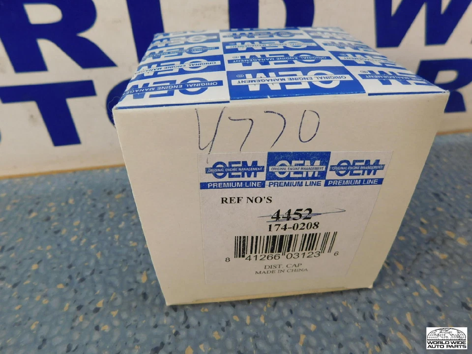 Крышка распределителя Jaguar XKE XJ6 420 Triumph 2000 резьбовые провода ссылка DDB115 4770 - Изображение 3 из 3