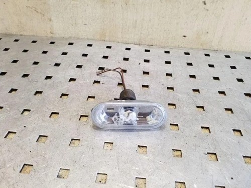 VW POLO 9N Kotflügelblinker vorne rechts 1J0949117 1.40 Diesel 55kw 26088654