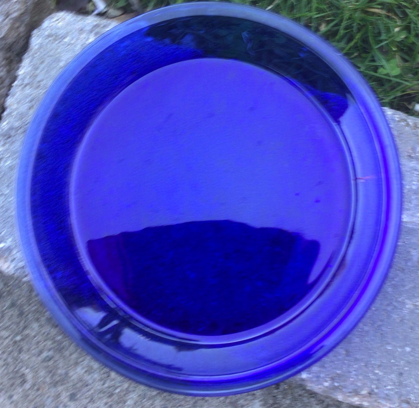 Vintage Pie Plate 9” Anchor Hocking Cobalt Blue Glass Round Pristine Looks New!