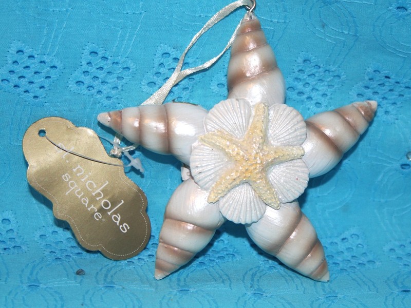 St NICHOLAS Square STARFISH made of SEA SHELLS 4" Glass ORNAMENT Beach Theme NWT