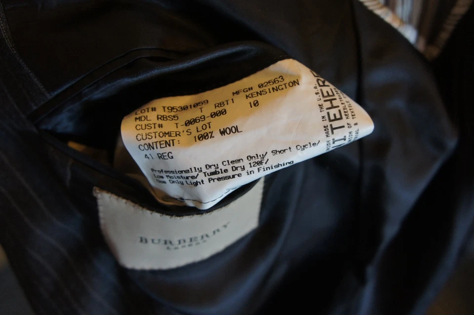 BURBERRY London 2 кнопки серый в тонкую полоску шерсти костюм куртка сделано в США размер 41 R - Изображение 2 из 4