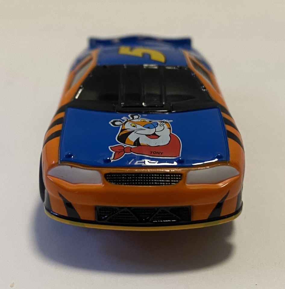 Life-Like Chevy Monte Carlo Tony the Tiger #5 Labonte NASCAR Slot Car Tested HO - Image 2 of 4
