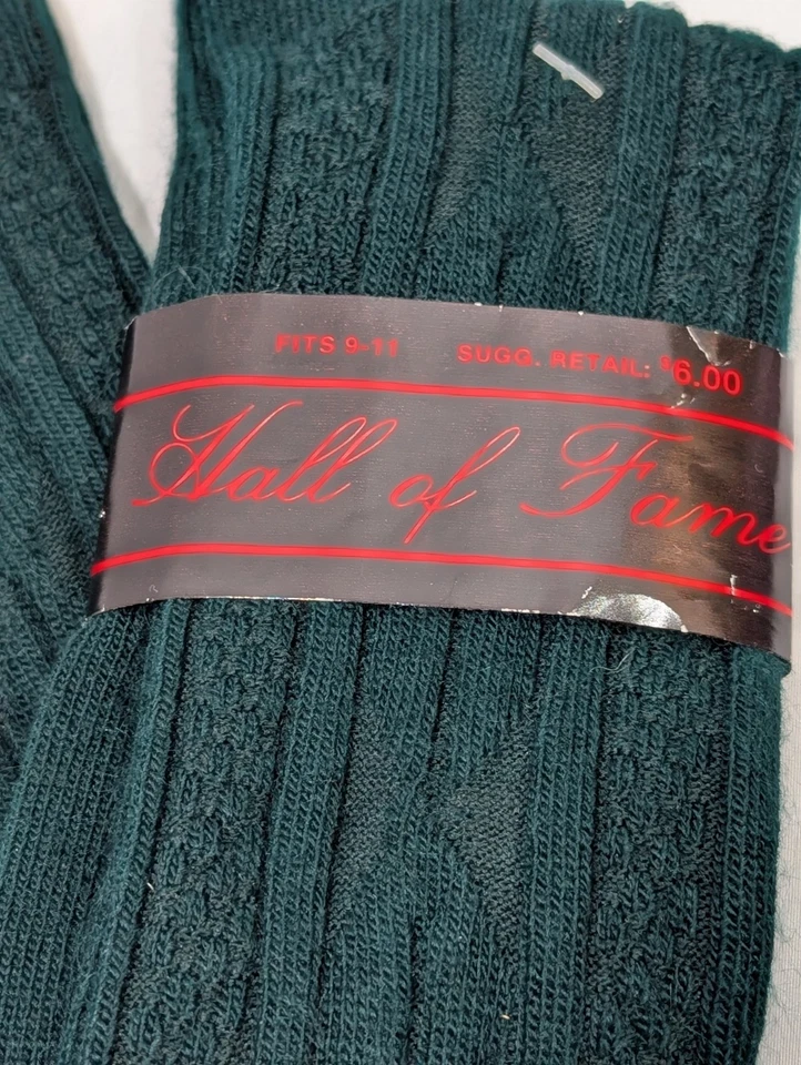 VTG Cable Knit Socks Green Womens Size 9-11 Acrylic Nylon Blend Slight Irregular - Image 4 of 4