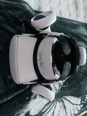 Meta Quest 2 VR Headset with Elite Battery Strap Used Only A Handful Of Times