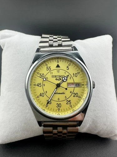 VINTAGE Seiko 5 Automatic 6309 A Men's Watch day/date