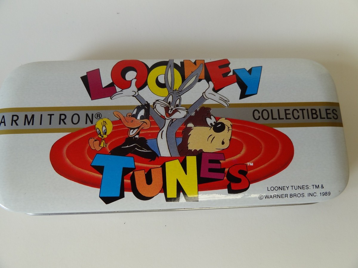 ARMITRON Looney Tunes Bugs Bunny Watch New in Tin Hard To 