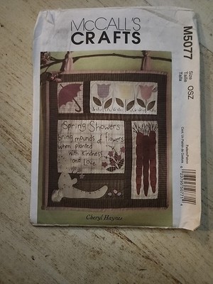 McCall's Crafts Sewing Pattern M5077 Spring Wall Hanging Quilt Block Uncut