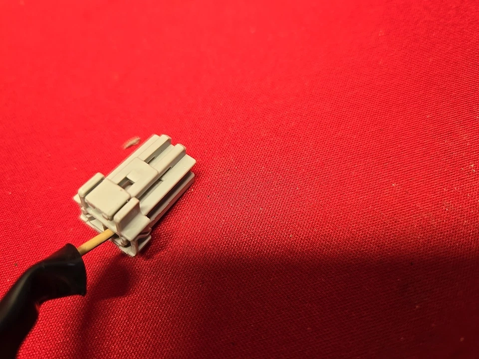 2003-2005 年本田思域轿车 03-08 元素双镜头圆顶灯-猪线 — 第 3/4 张图片