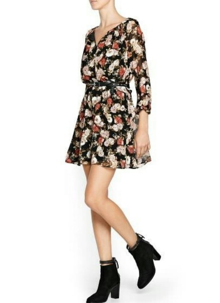 Vestido gasa boho flores de Mango NUEVO CON ETIQ,TM(40-42)