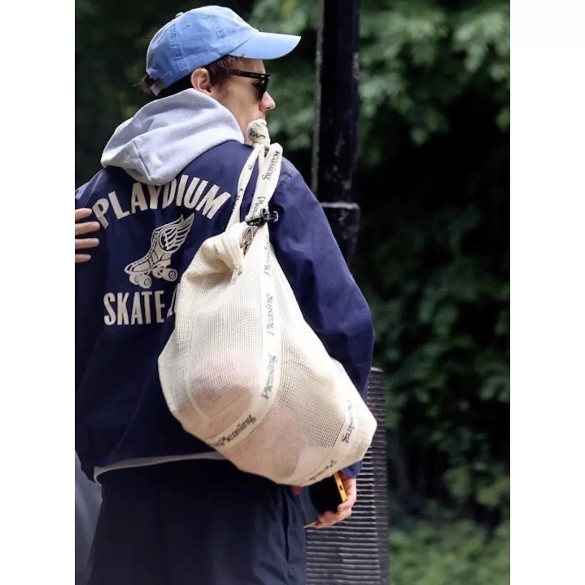 Harry Styles The Pleasing Beach Bag in Black