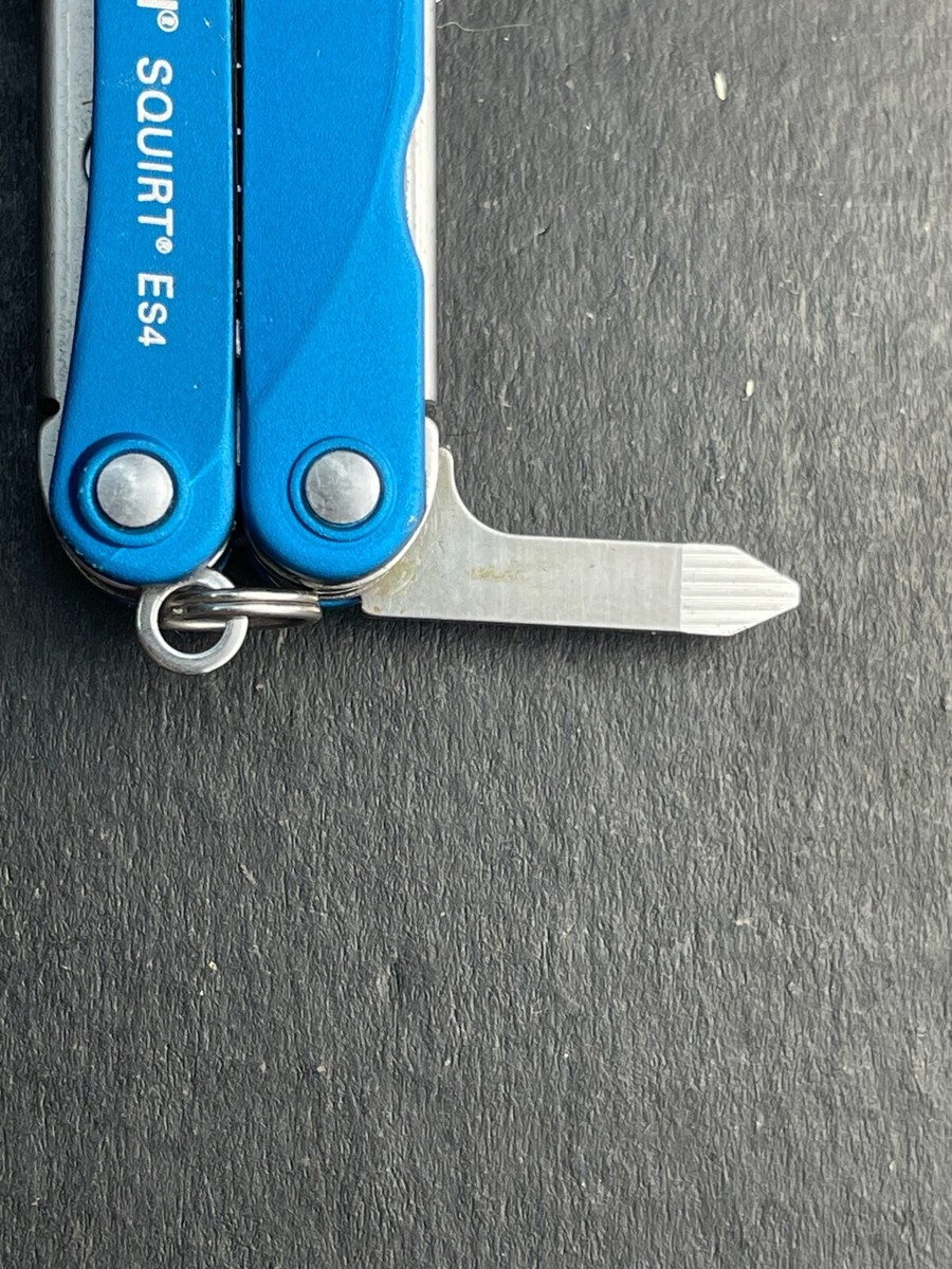 Leatherman Squirt ES4 Multi-Tool Knife Wire Strippers Electrician