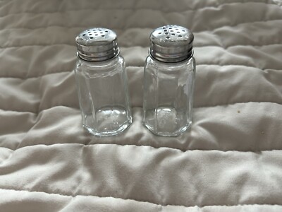 Vintage Gemco USA Stainless Steel Salt & Pepper Lids On Octagonal Base @ 2 in.