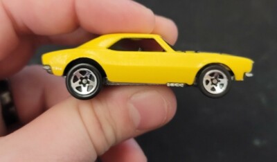 Vintage Mattel Hot Wheels '67 Camaro Yellow - 1982 5 Spoke Wheels