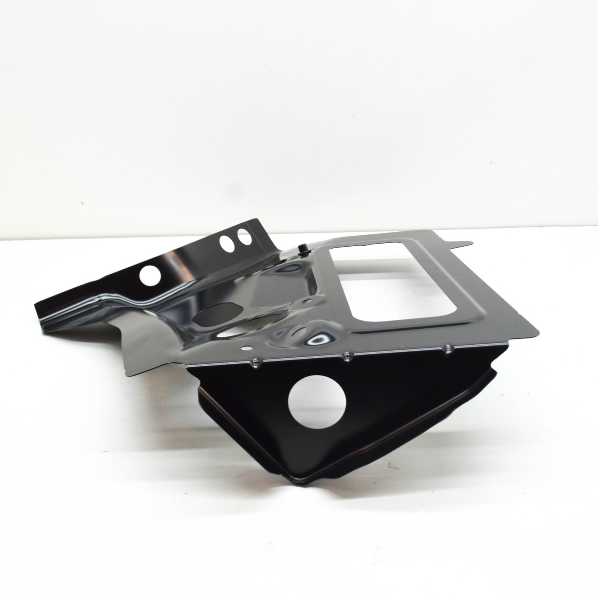 VOLVO XC60 II Rear Body Frame Left Plate 30747182 NEW GENUINE | eBay