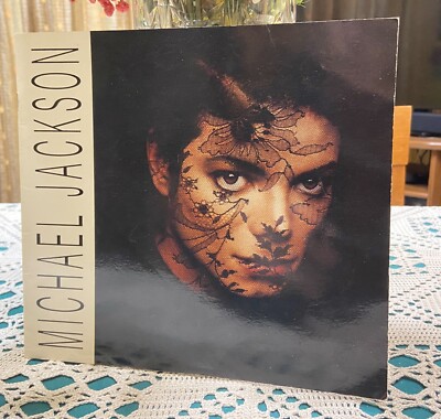 MICHAEL JACKSON SERIE TOP MUSIC NR. 4 GRUPPE ED. DIE ALTE NEUE NOCH HERR