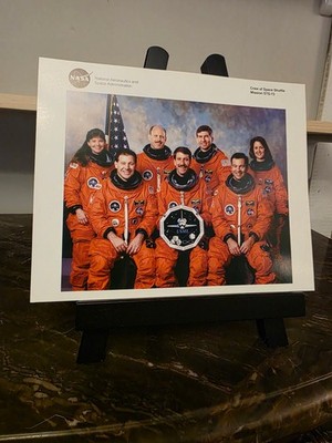 Crew Of Space Shuttle Mission STS-73 Official NASA 8x10 Photo
