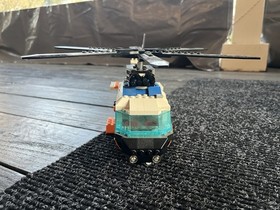 LEGO CITY Coast Guard Helicopter & Life Raft 7738 ith Minifigures