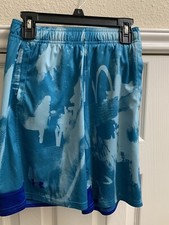 Under Armour Shorts Youth Medium
