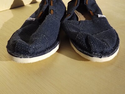 Size 8.5M Toms Women Bimini Classic Slip-On Shoes, Navy Perforated