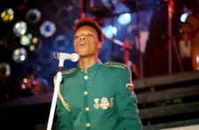 Ronnie DeVoe of New Edition performs during the 'NE Heartbreak To- 1988 Photo 5