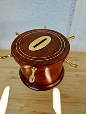 superbe Tirelire barre a roue de bateau en bois et laiton neuve diametre 15cm