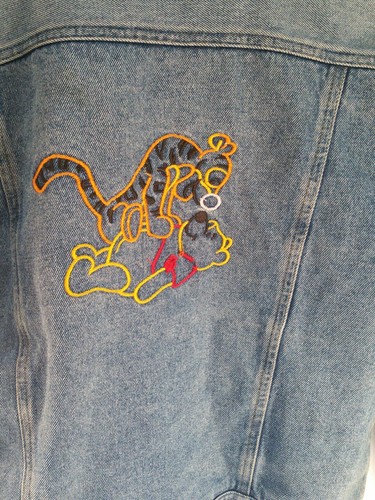 Disney Winnie the Pooh Denim Jean Jacket Stonewashed Stitched Women's Large Bear - Picture 10 of 10