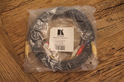 Kramer C-GM-3RVM-10 Molded 15-pin HD to 3 RCA Male- Male, 10 Feet