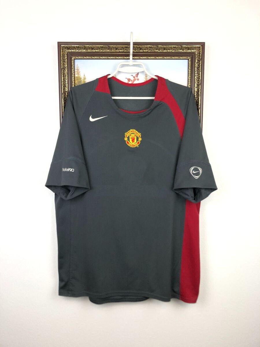 Vintage Nike Manchester United Football Shirt Total90 Train