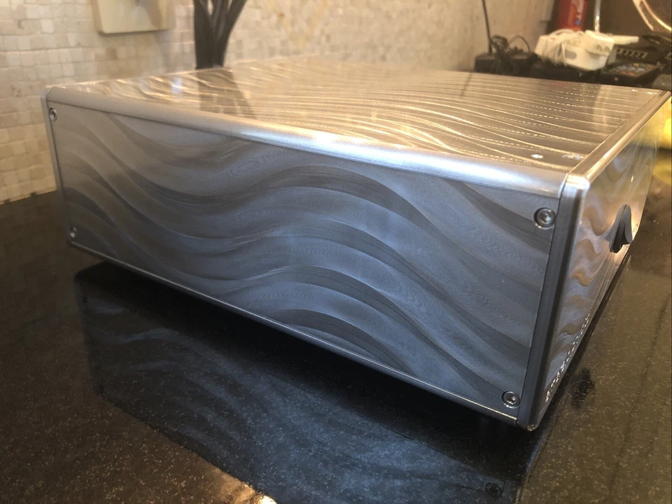 Amplificador de Potencia Emerald Physics Clase D 100.2 SE 100WPC Perfecto Estado de Funcionamiento Foto 4 de 4