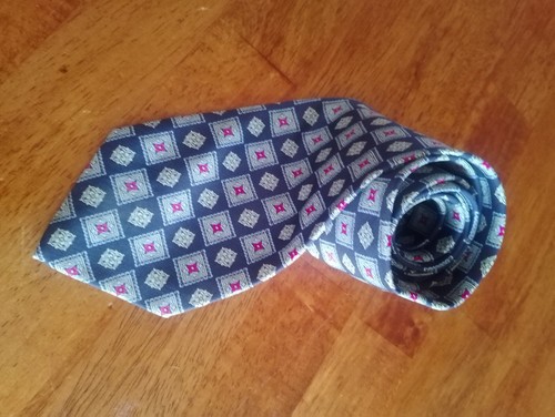 COUNTRY ROAD Mens Neck Tie Navy Blue Geometric Floral Pure 100% Silk Italy Made - Picture 2 of 8