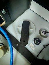 Öffner für Frischwassertank im VW Grand California