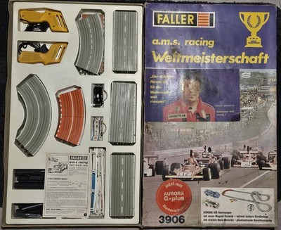 Faller AMS 3906 -- Racing Weltmeisterschaft mit 2 G-Plus Fahrzeugen #DEZ4273