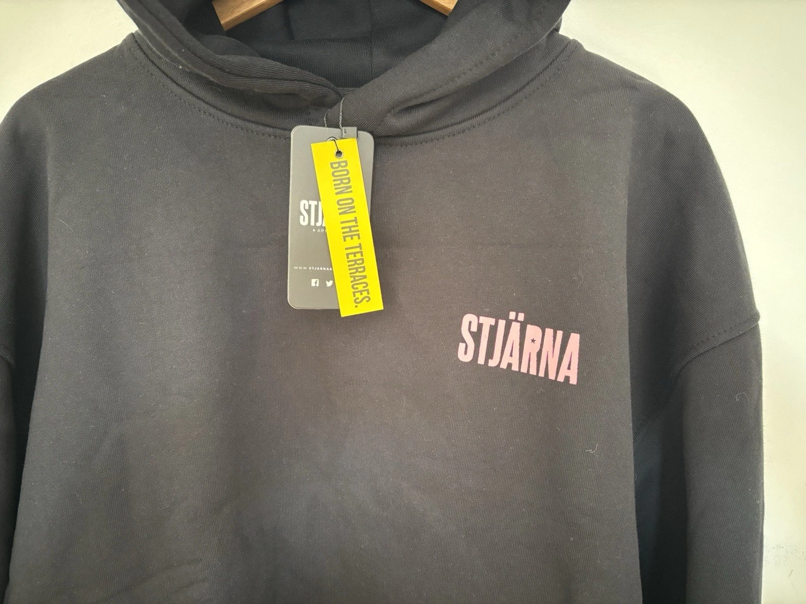 VETEMENTS Stjarna Apparel Kline Felpa con Cappuccio Nera con Logo Rosa Large Nuova con etichette