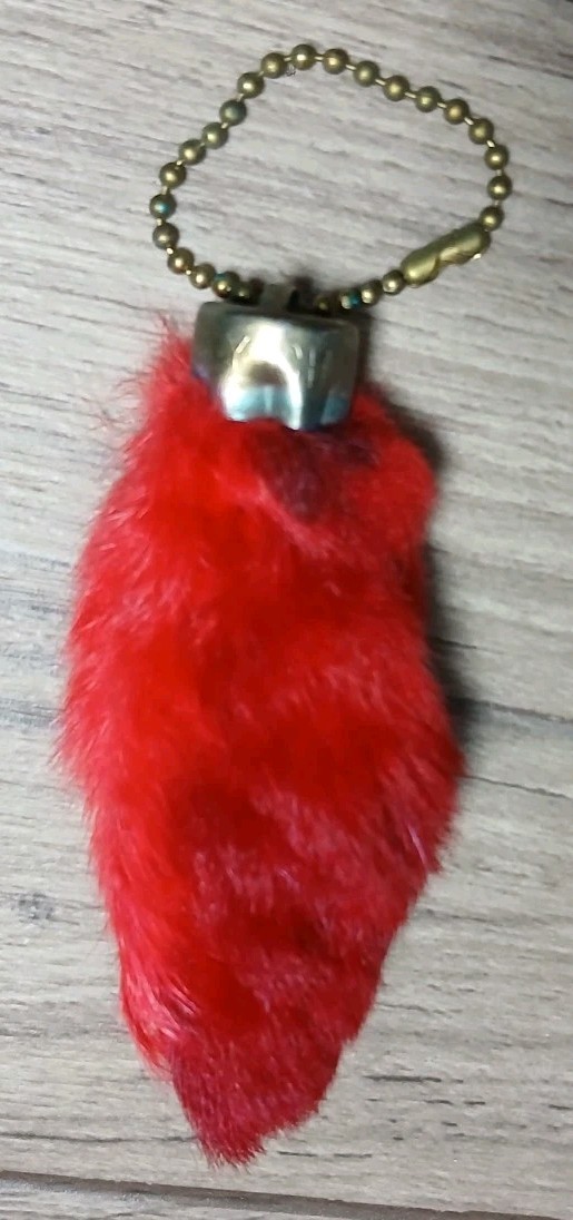 RABBIT FOOT KEY-CHAIN ／US VINTAGE 3” - 1960s LUCKY CHARM - USA Real Vintage RABBIT'S FOOT - Keychain