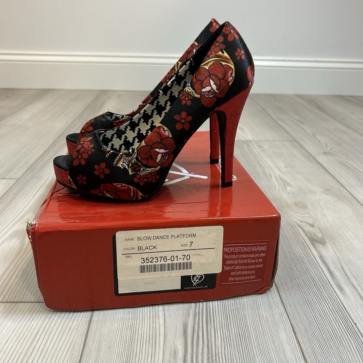 NEW Iron Fist slow dance skull rose print glitter stileto heels EU 38  US