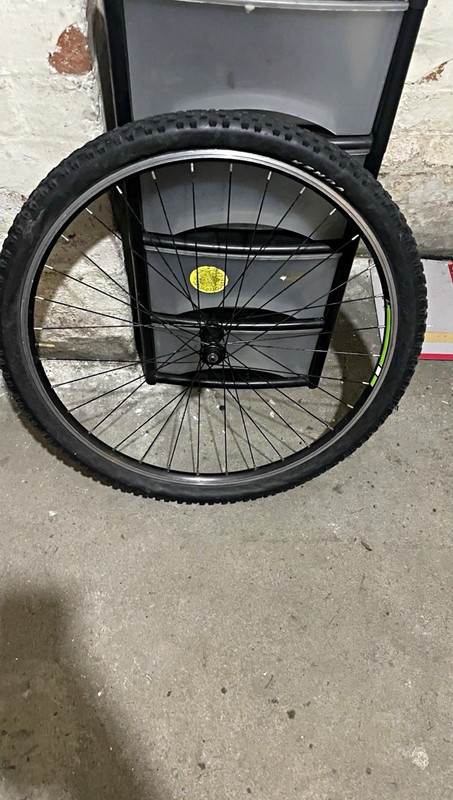 27.5in MTB Front Disc Wheel Clincher Aluminium w/ Kenda Tyre Presta