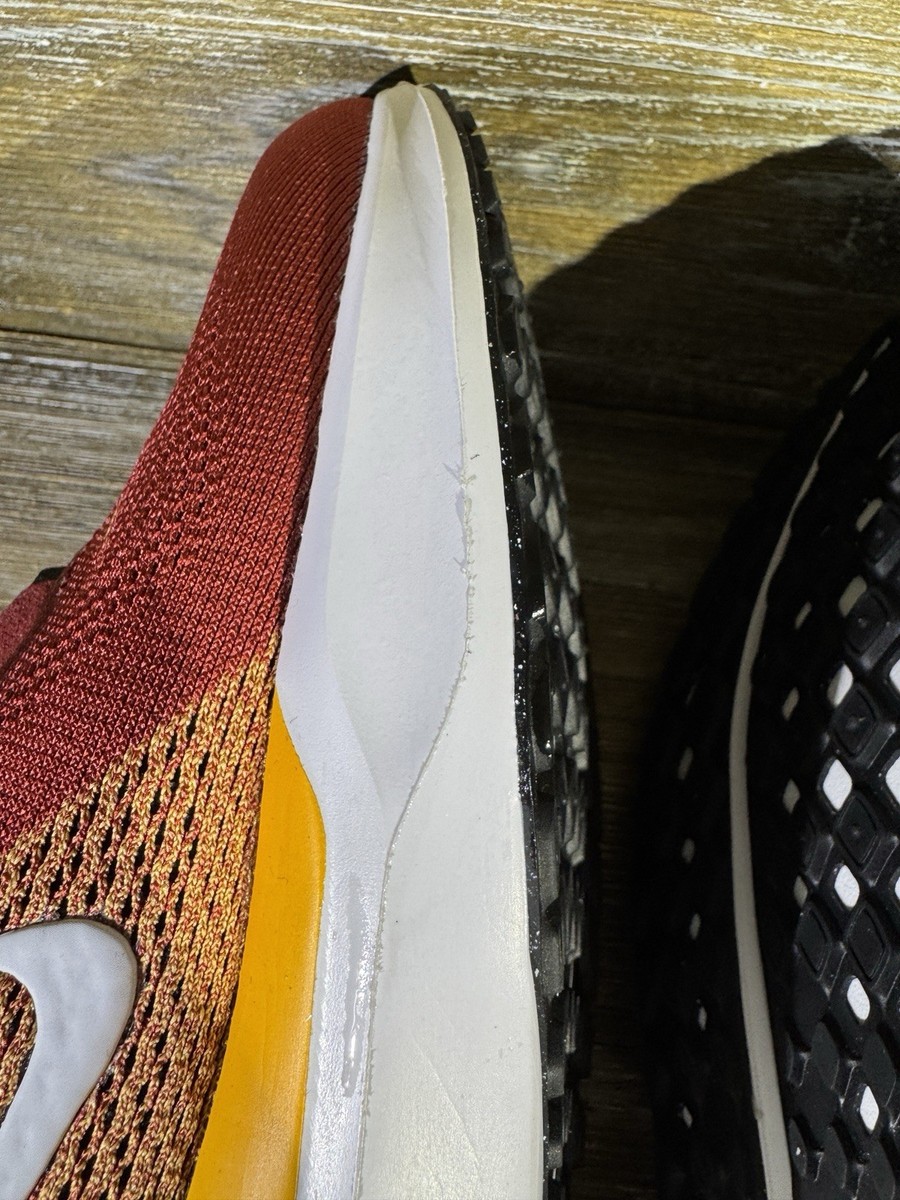 Nike Zoom Pegasus 41 USC Trojans Running Shoe IB3267-600  display picture 1