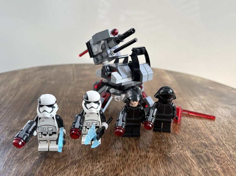 LEGO Star Wars 75197 First Order Battle complete set