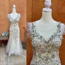 Vintage White Feathers Embellished Mermaid Hem Wedding/Evening Gown Size S 6 