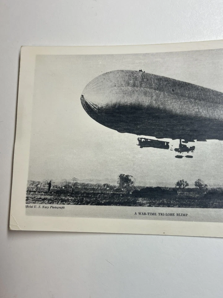 Raro ~ Graf Zeppelin RPPC Postal A WAR-TIME TRI-LOBE DIRIGIBLE EE. UU. Marina Fotografía Foto 2 de 4