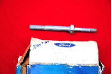 65 66 67 Mustang Nos Ford Hipo 289 Air Cleaner Mount Stud 370971-s8 Correct Orig