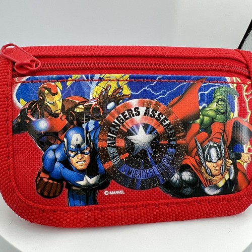 Marvel Avengers Boy’s Tri-fold Wallet Red Fabric - Picture 2 of 8