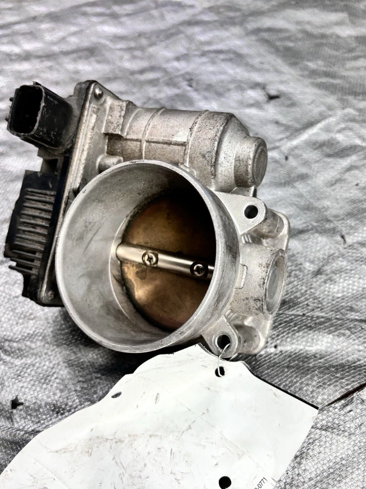 Nissan 350Z 2004 3,5 L V6 cuerpo del acelerador conjunto de válvula RME70-04 OEM Foto 2 de 4