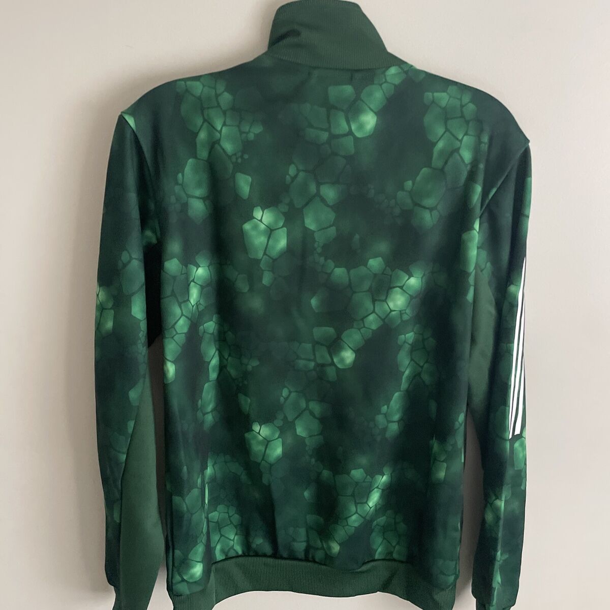 NWT Adidas Mens Celtic FC Full Zip Green Jacket Small $120 NWT Adidas Mens Celtic FC Full Zip Green Jacket Small $120