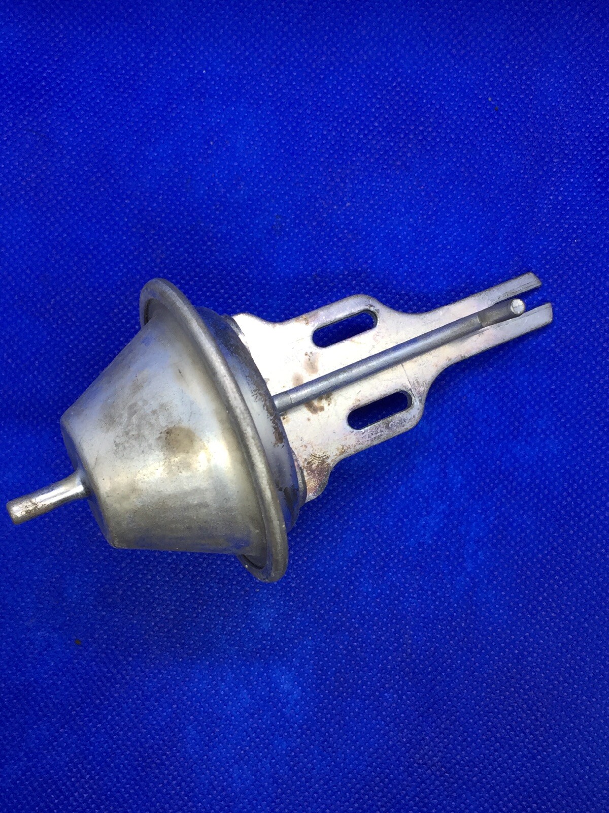 NOS Delco Remy D1329 (1116177) Vacuum Advance New Old Stock eBay