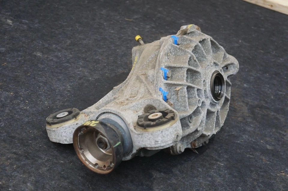 Conjunto de portador de eje diferencial trasero 3,0 l V6 OEM T2r17980 Jaguar tipo F 16-20 Foto 3 de 4