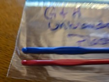 2 - Vintage Boye Plastic Crochet Hook - G Size 5 & H Size 6 Made In USA Green